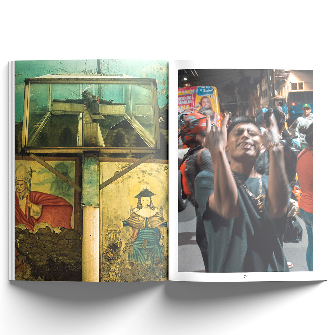 SANTUARIOS (Photobook)